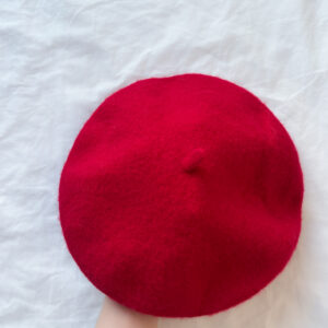 Beret 90% wełna (czerwono-malinowy)