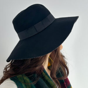 Kapelusz 100% wełna Nowy z metką